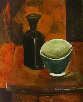 パブロ・ピカソ Painting - 緑のボウルと黒のボトル 1908年 パブロ・ピカソ